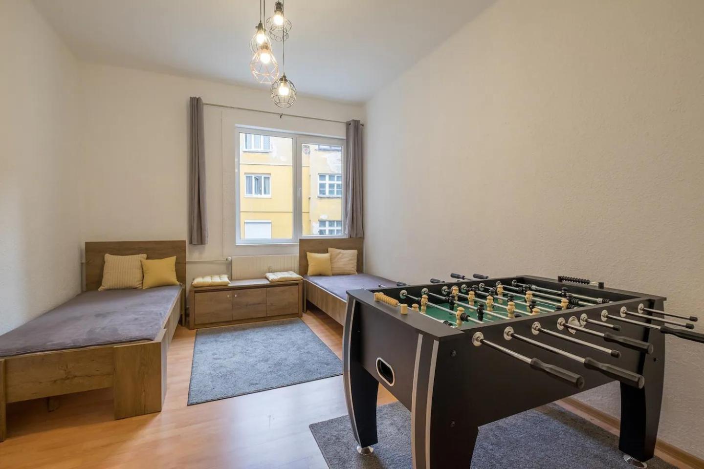 Stay And Play - Foosball And Comfort Sofia Esterno foto