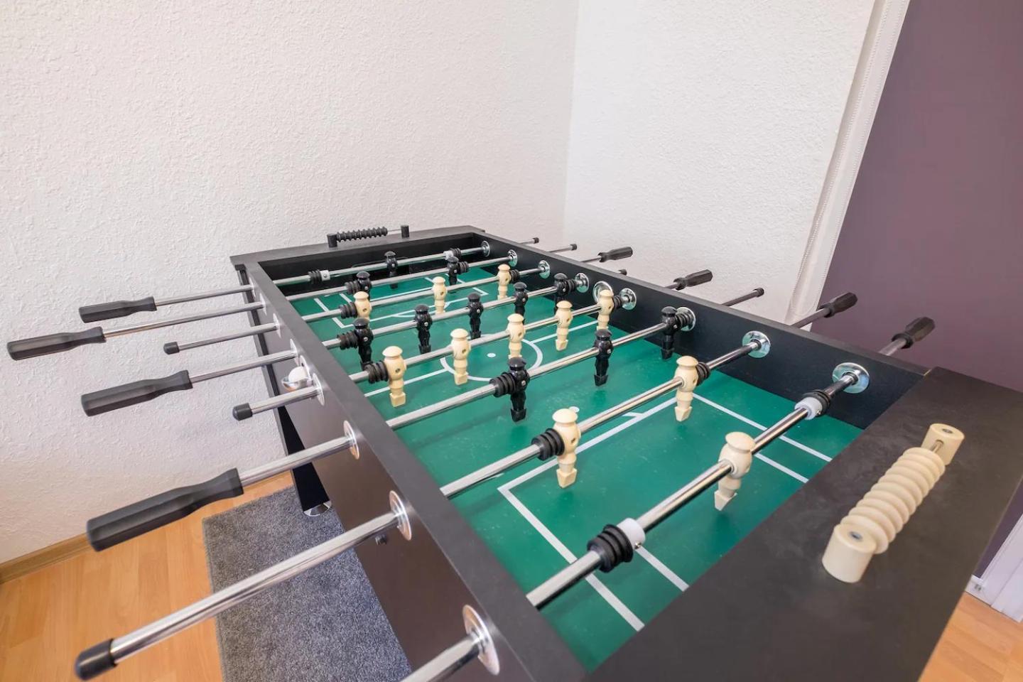 Stay And Play - Foosball And Comfort Sofia Esterno foto